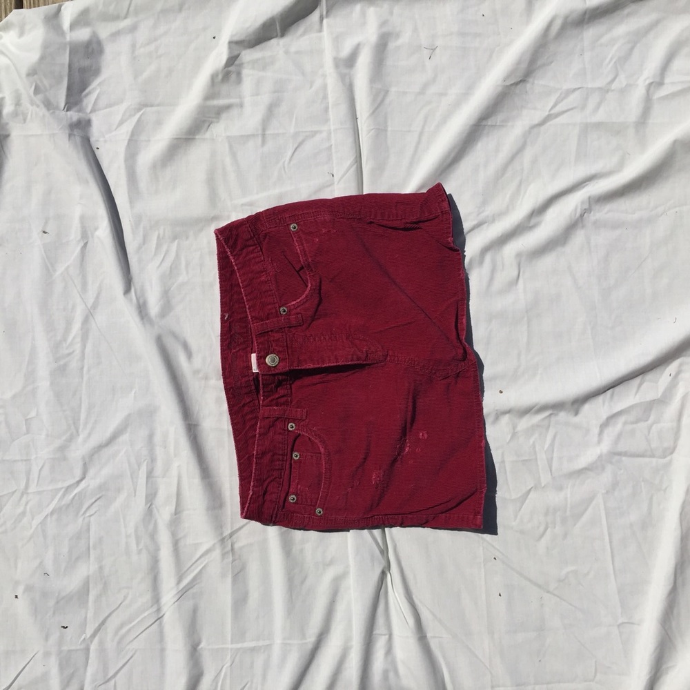 American Eagle maroon corduroy skirt