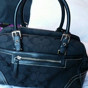 Coach Hampton Signature Black E05W-8K05