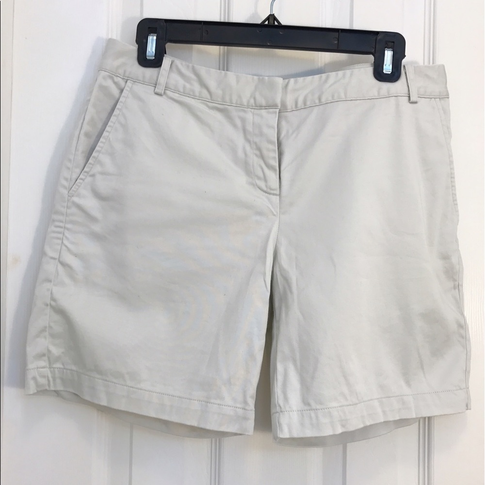 Izod Golf Bermuda (size 4)