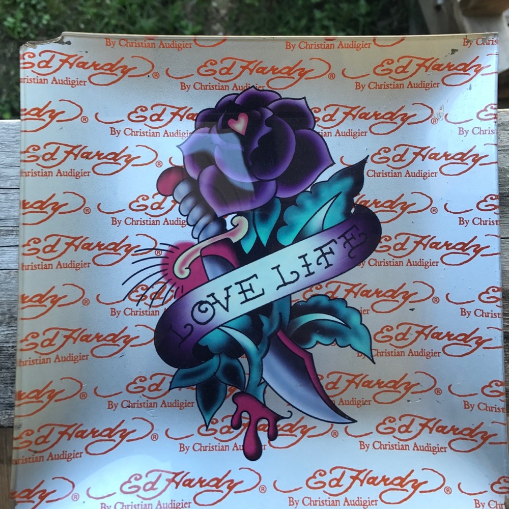 Ed Hardy - Picture 2 of 2