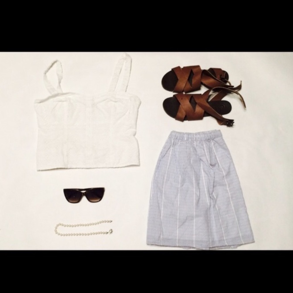 EUC loft white crop top