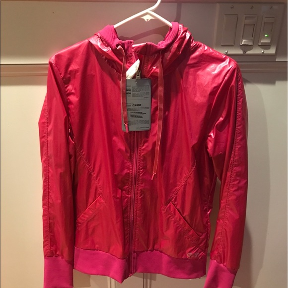 lorna jane rain jacket