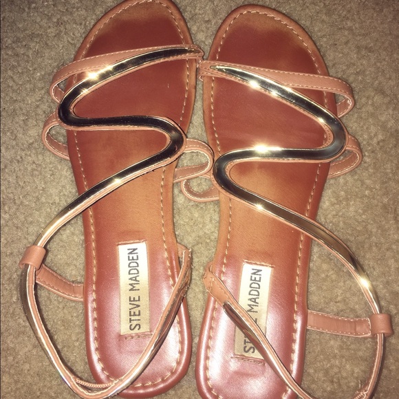 Steve Madden sandals - Picture 2 of 2