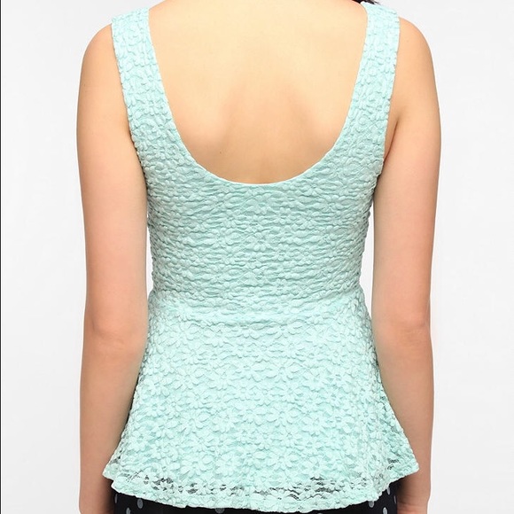 Pins & Needles Peplum Top - Picture 2 of 4