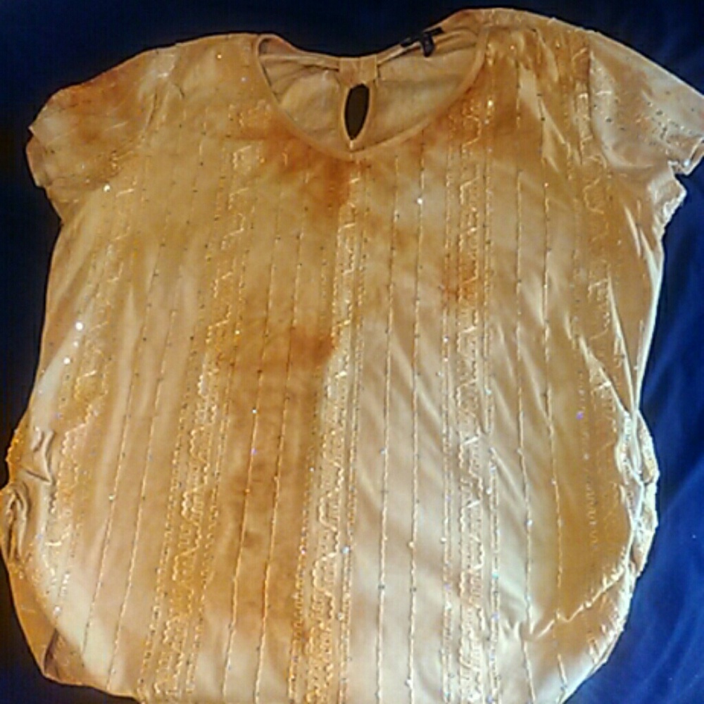 Sami & jo yellow key hole back top