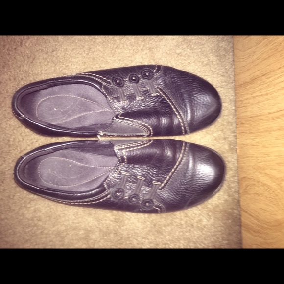 Clarks work non slip shoes - Picture 3 of 3