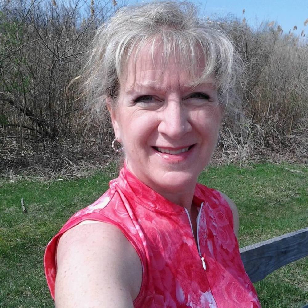 Meet your Posher, Carolyn