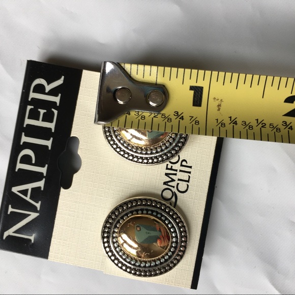 NEW Silver & Gold Oval Clip-On Earrings - Picture 3 of 4