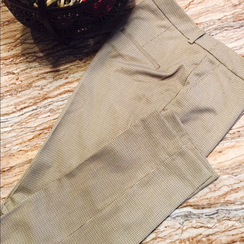 Excellent Condition H&M Casual Skinny Pant