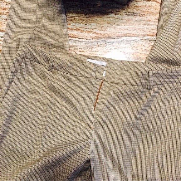 Excellent Condition H&M Casual Skinny Pant - Picture 2 of 4