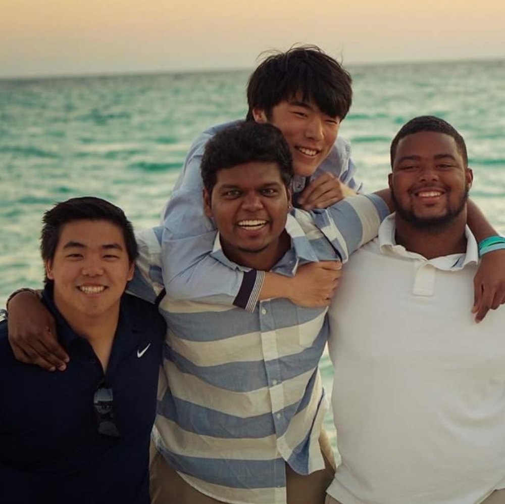 Meet your Posher, Monish