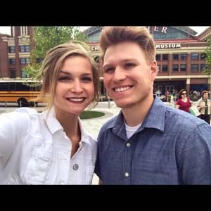 Meet your Posher, Ashley