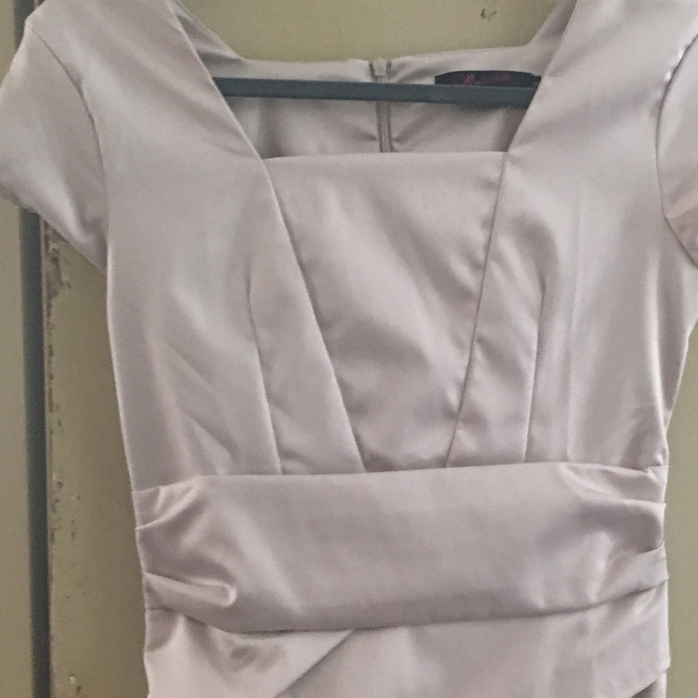 Cute "Kate Middleton inspired" dress - Picture 3 of 5