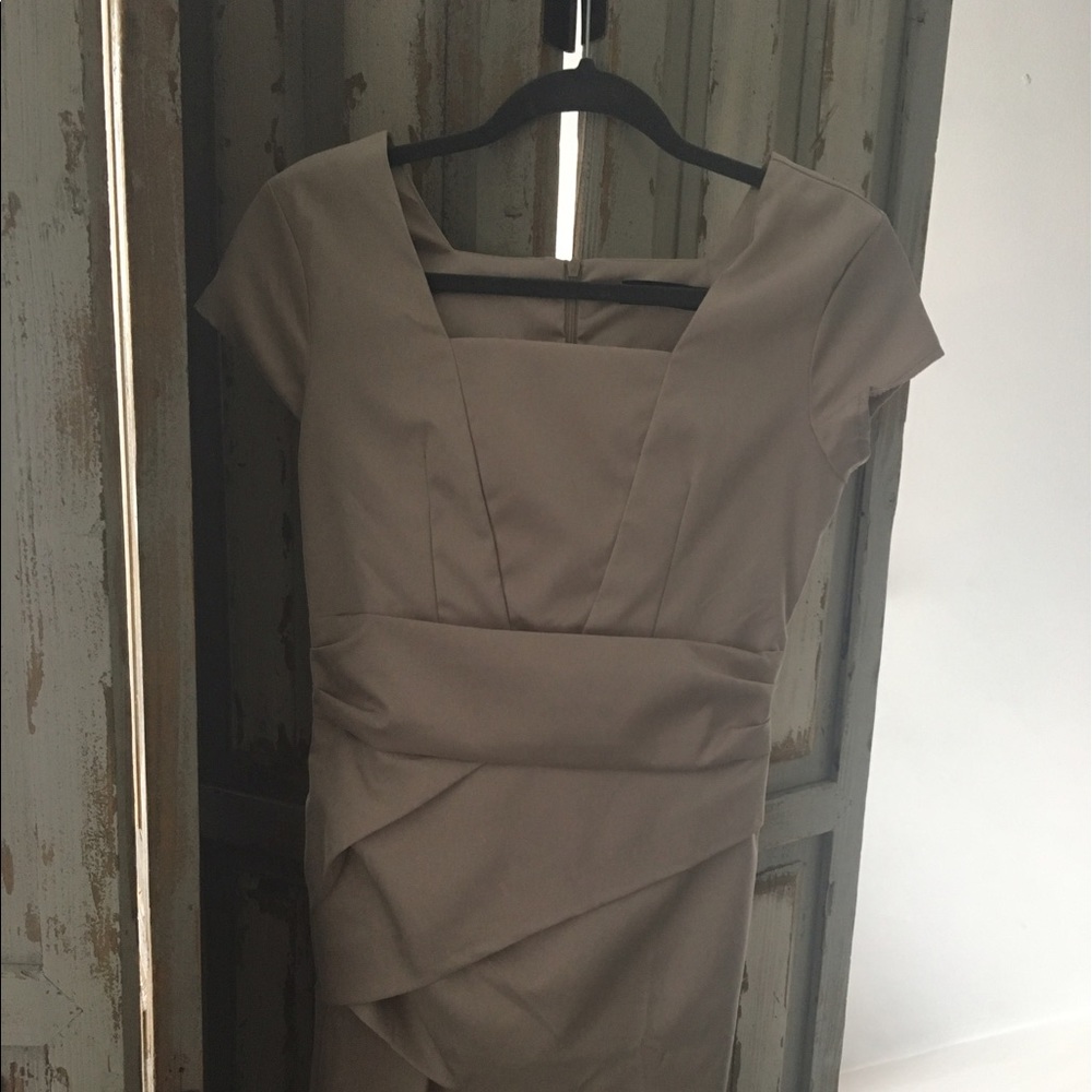Cute "Kate Middleton inspired" dress - Picture 5 of 5