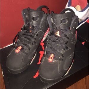 Black 6s size 9.5 the rest 8.5 70$ each