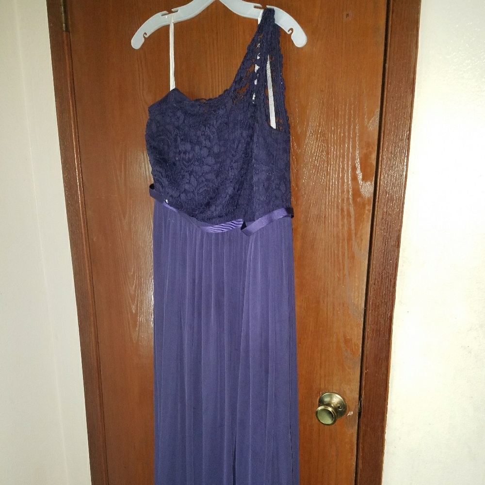 David's bridal bridesmaid/formal dress