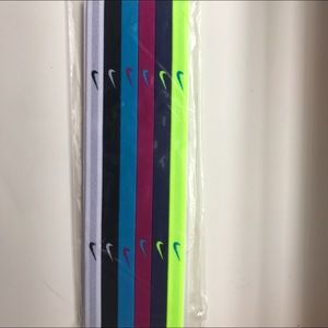 NWT Nike head bands