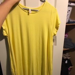 Yellow Tshirt dress! With pockets!