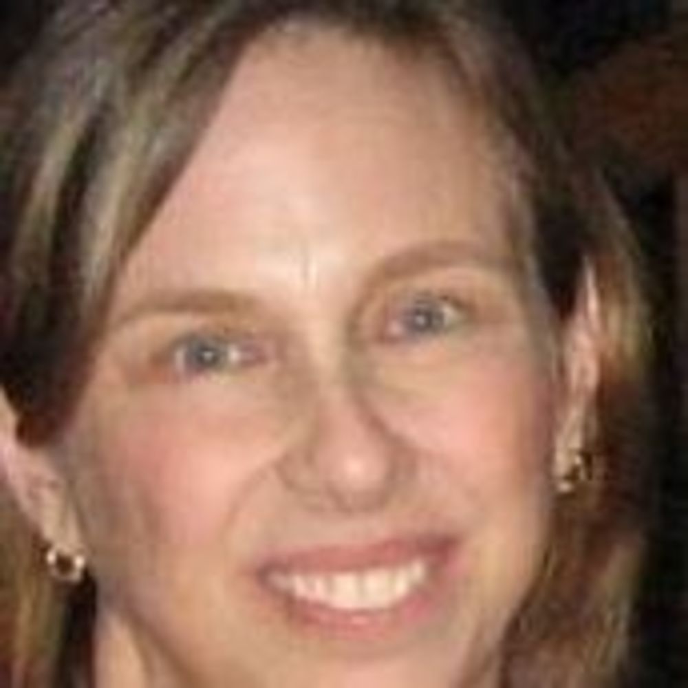 Meet your Posher, Denise