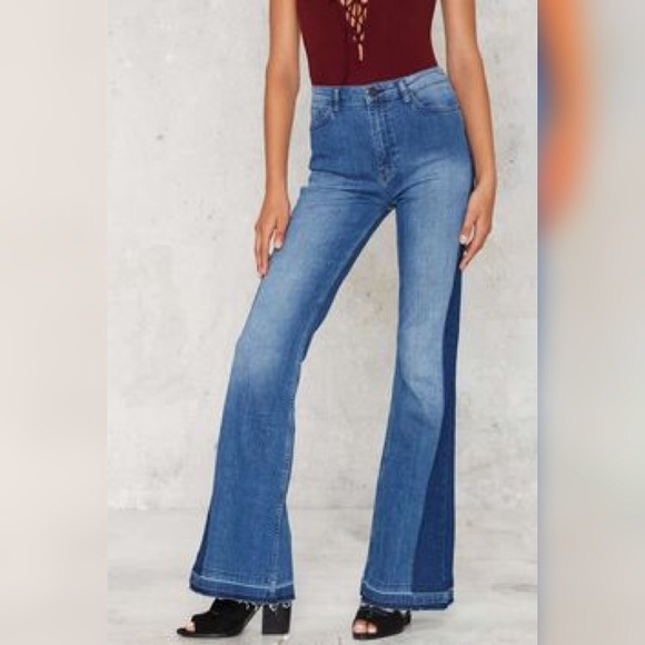 High Waist Flare Contrast Jeans - Picture 2 of 5