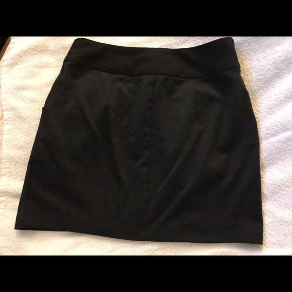 Forever 21 Skirt - Picture 2 of 2