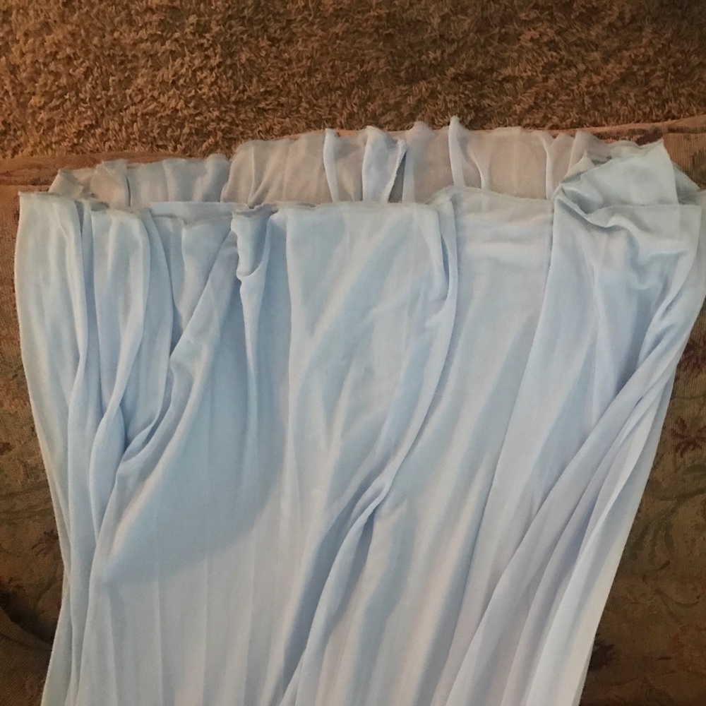Prom Dress - Picture 4 of 6
