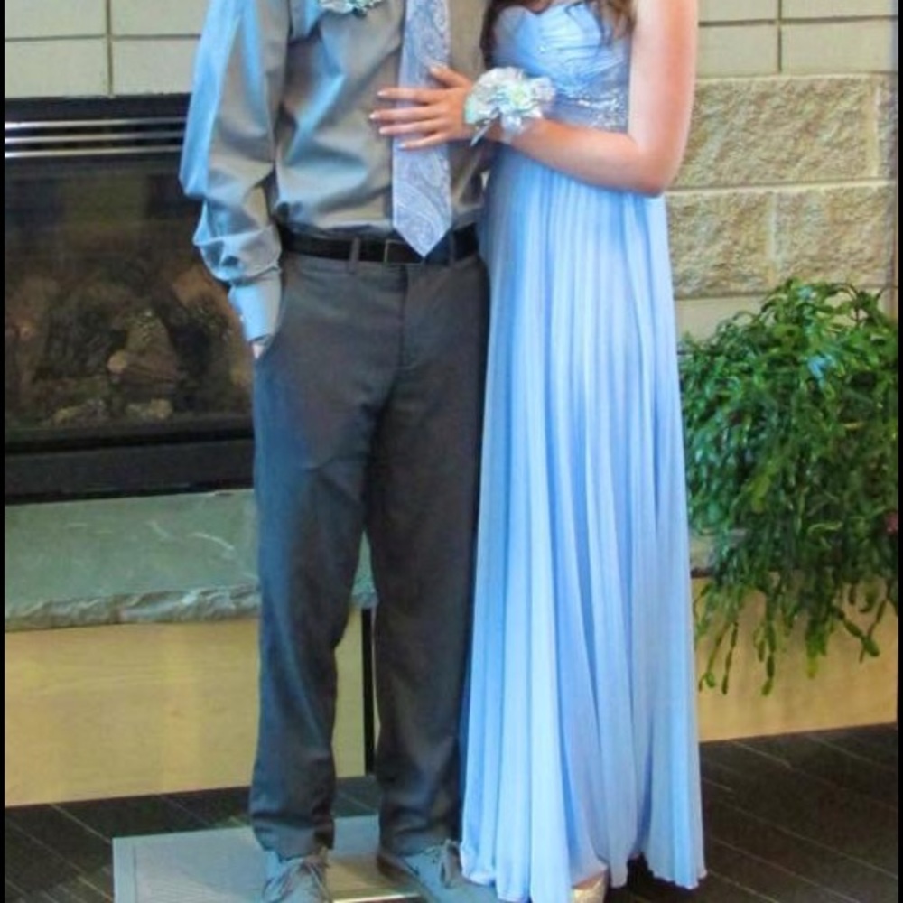 Prom Dress - Picture 5 of 6