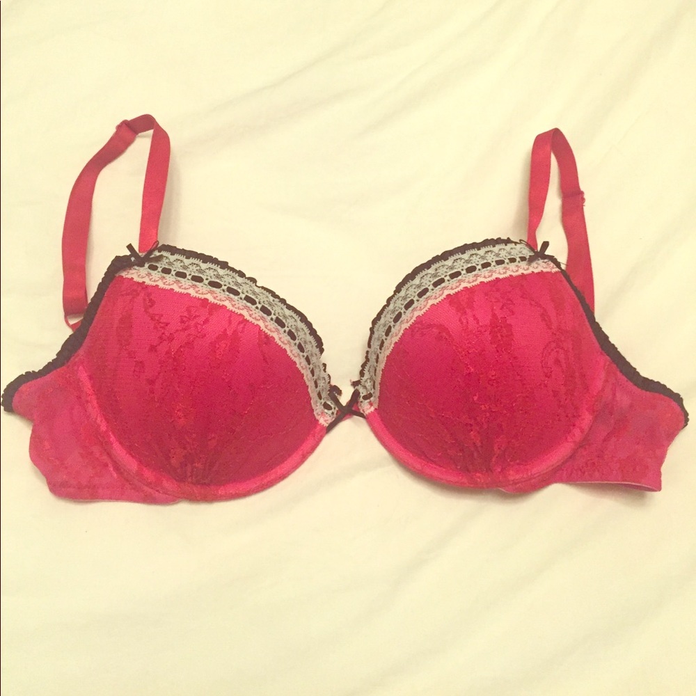 Victoria's Secret Lace Padded Bra
