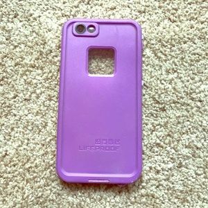 iPhone 6 life proof case.