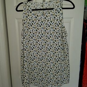 Lightweight tank top