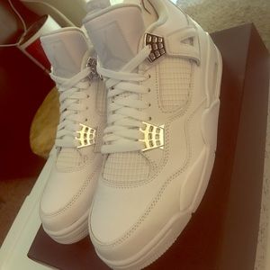 Jordan 4 Pure Money
