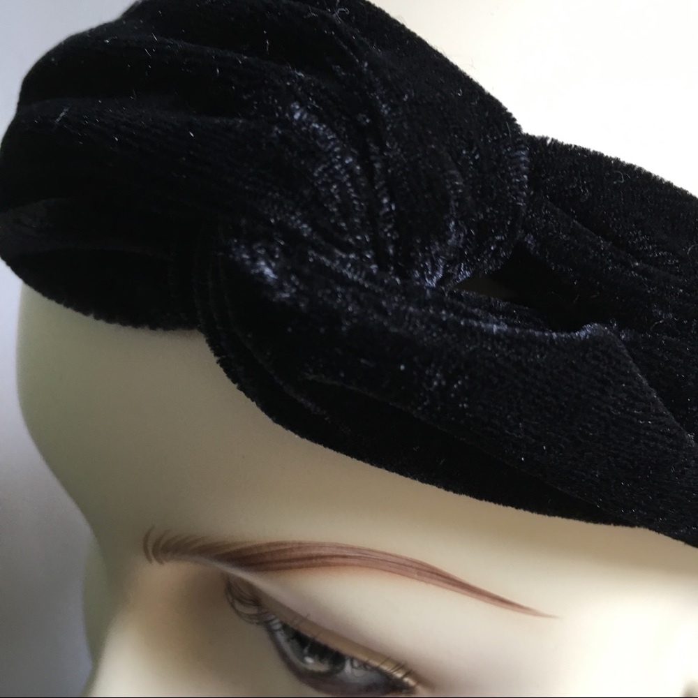 NEW Black Velvet Twist Stretch Headband - Picture 2 of 4