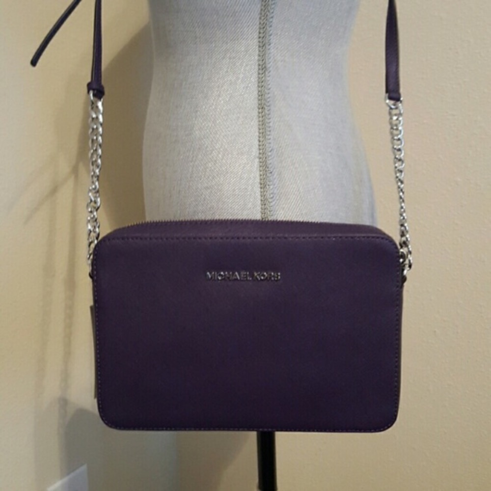 Michael Korea jet set purse iris color