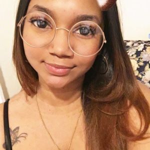 Meet your Posher, Jenifer