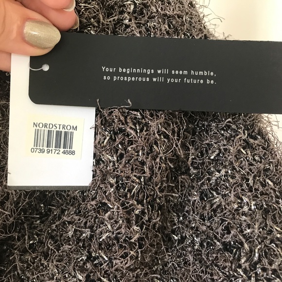 Plastic Island NWT Sweater - Picture 7 of 8