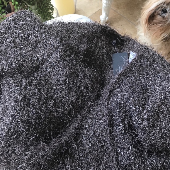 Plastic Island NWT Sweater - Picture 8 of 8