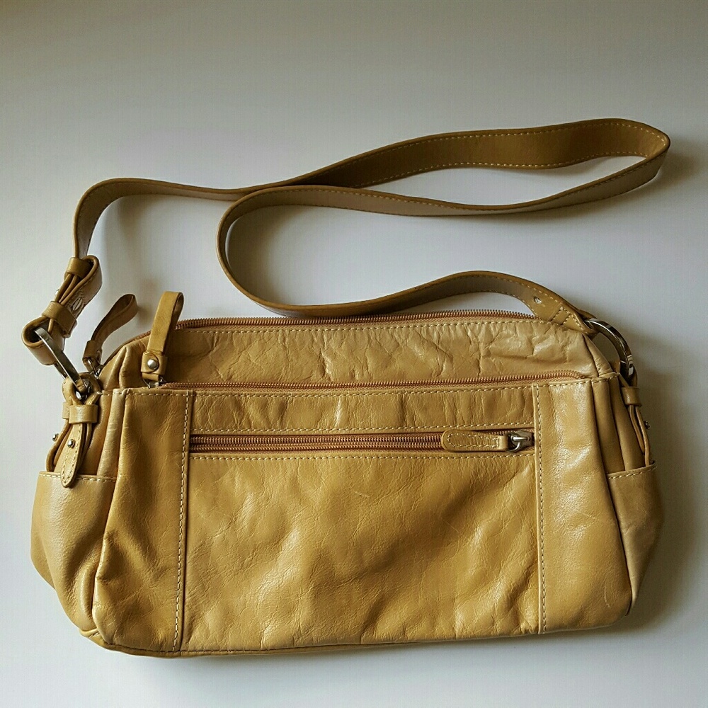 Giani Bernini Genuine Leather Beige Purse