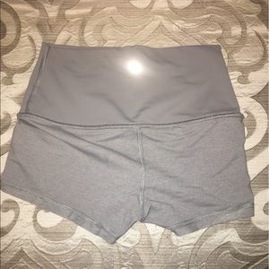 Lululemon boogie/booty shorts