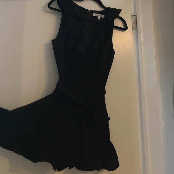 Elizabeth & James Ruffle Romper - Picture 3 of 3