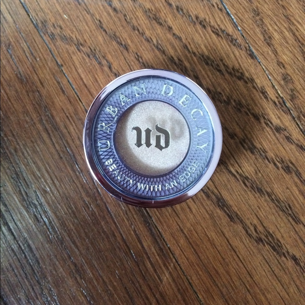 2 for $15 🌟Urban Decay eyeshadow midnight cowboy