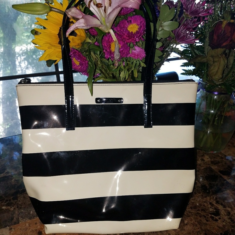 Kate Spade bag used less then 10 times!