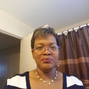 Meet your Posher, Delores