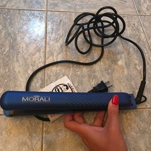 MORALI straightener