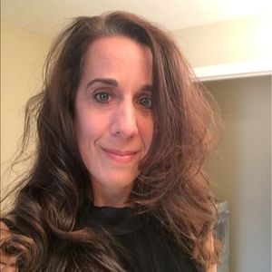 Meet your Posher, Renee