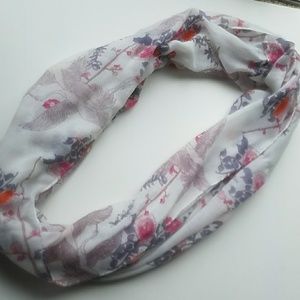 Lightweight scarfe, perfect for spring