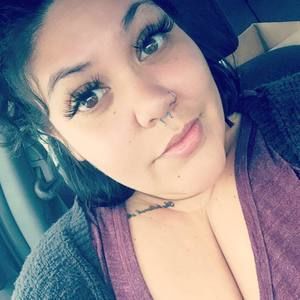 Meet your Posher, Adriana