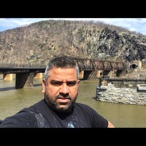 Meet your Posher, Imran