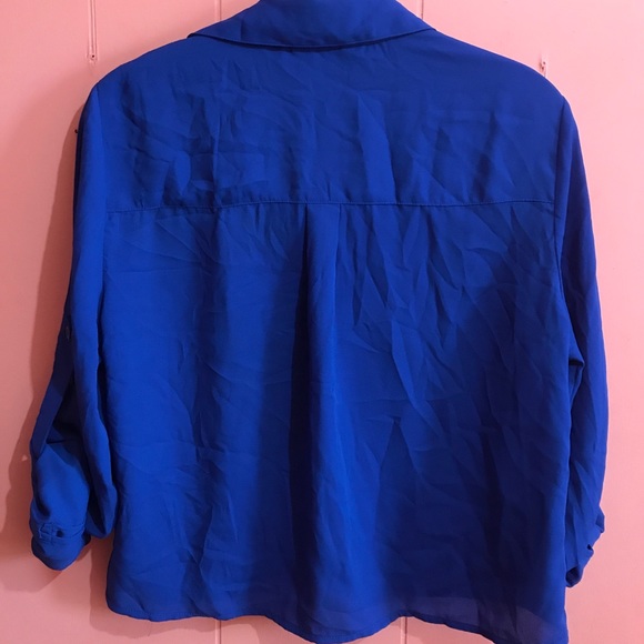 New York & Company Button Down Polyester Crop Top - Picture 5 of 5