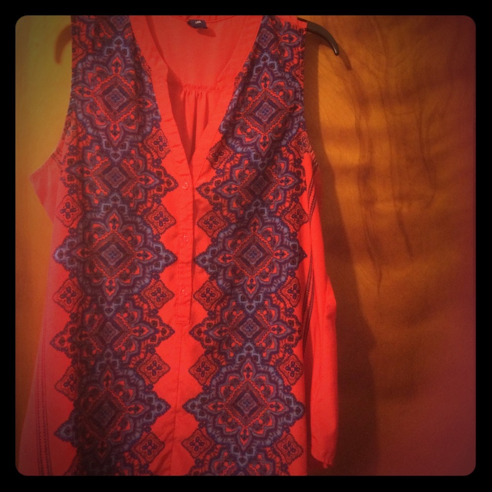 Women's old navy tank