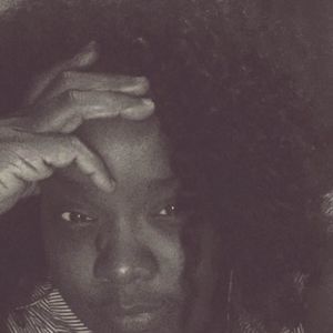 Meet your Posher, Apryl